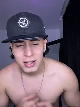 Maximuz1920 Live XXX-chat