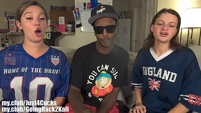 boomboomr00m's Live XXX Chat
