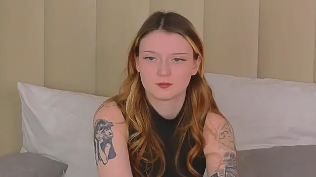 AlyssFrost 现场XXX聊天