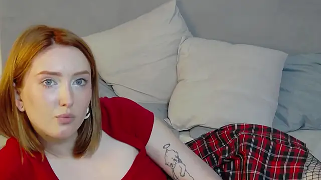 Chat +18 de MarianeSun ao vivo