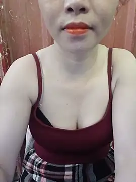 AvaRoyale 现场XXX聊天