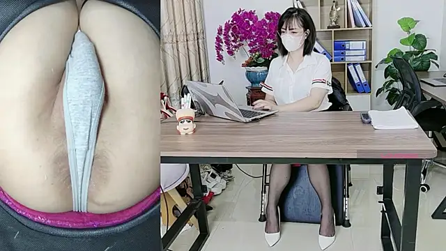 Elidabeth_666 élő XXX-chatje