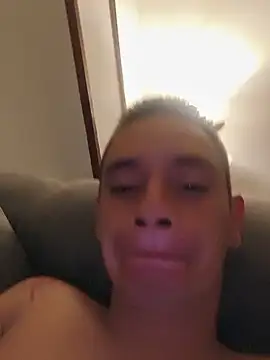 DANTECROS Live XXX Chat