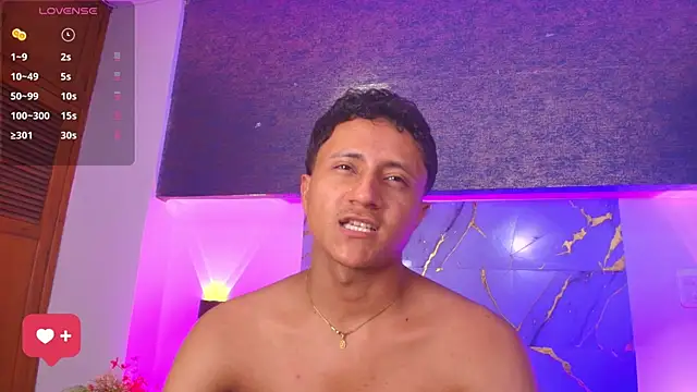 Thiago_Nova লাইভ XXX চ্যাট