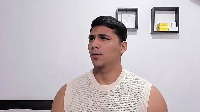 Thiago_bel Chat XXX live