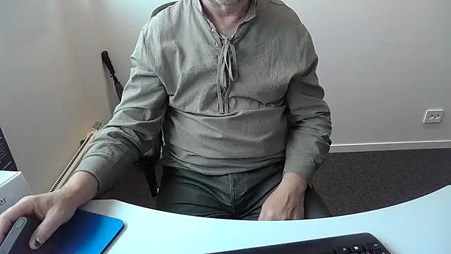 Chat XXX en directo de Buggemann