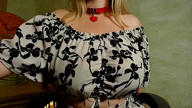 Chat XXX ao vivo de Faiiry_Light