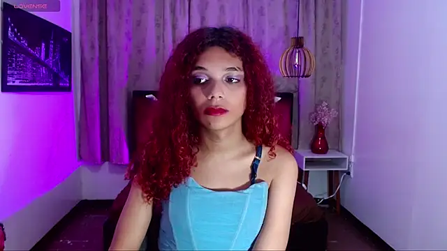 luisa__torres Adlı Modelin Canlı XXX Sohbeti