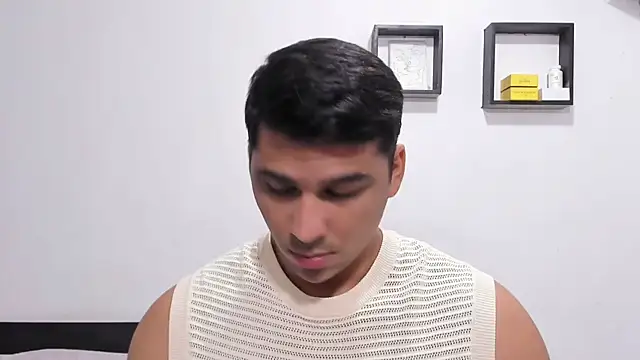 Thiago_bel লাইভ XXX চ্যাট