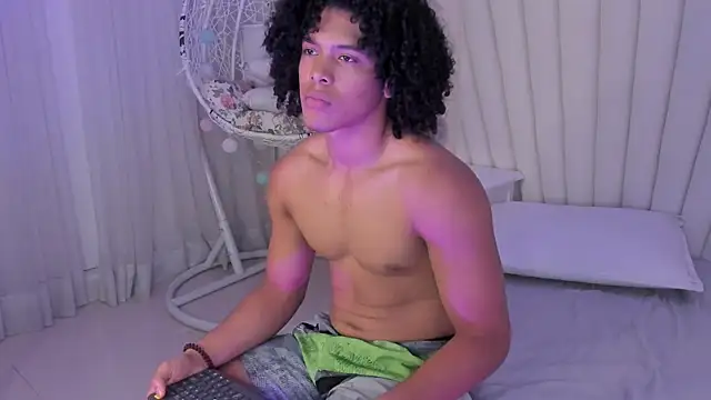 دردشة Taylor_gray7 الجنسية المباشرة