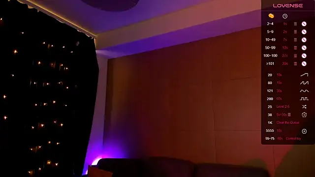 XXX chat uživo modela AnyaTaylor_