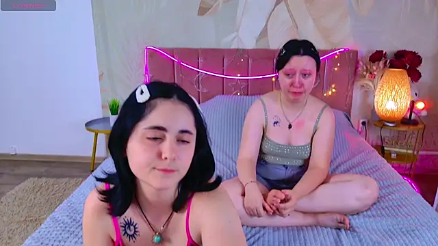 Chat XXX en directo de RuthHalll