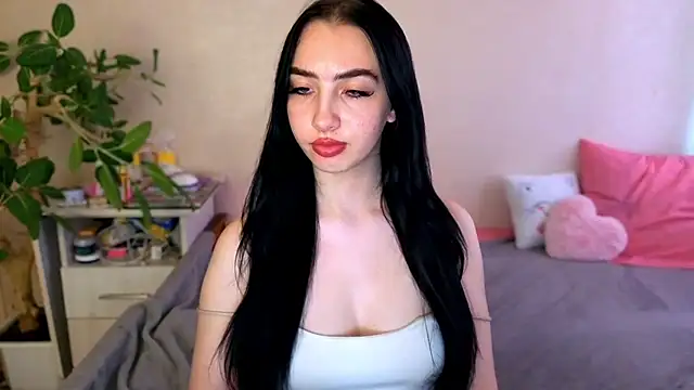 Czat XXX na żywo – WildKittenX_