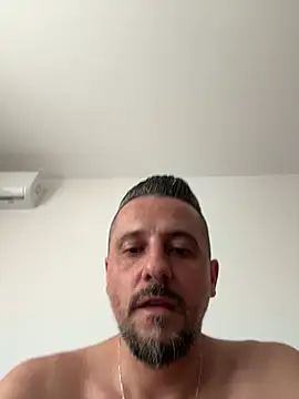Chat XXX en directo de InsaneMattt