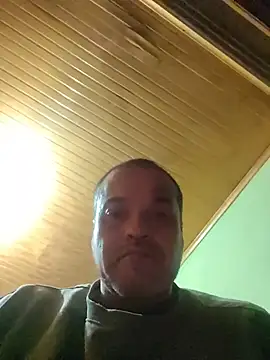 Chris_123hot's Live XXX Chat