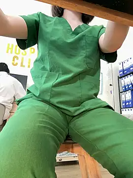 secretly_masturbating 现场XXX聊天