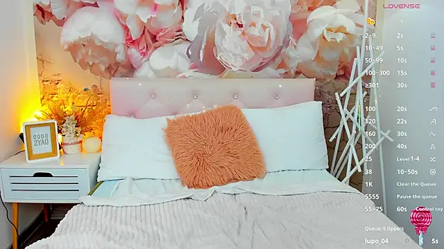 ElzaJons 现场XXX聊天