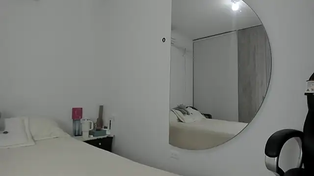 XXX chat uživo modela AlexaStormm