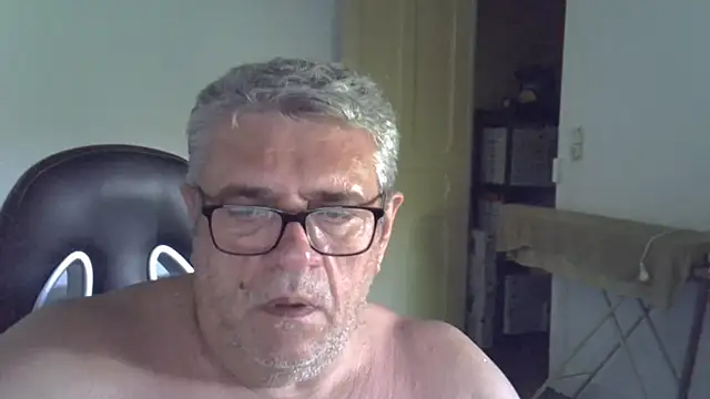 Laurent_oldmen's Live XXX Chat