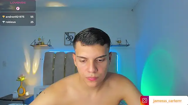 XXX chat uživo modela james_carter1