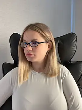 KimEvanss 라이브 XXX 채팅