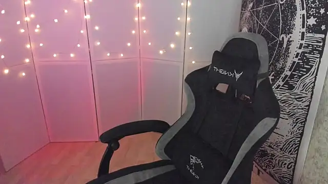 Simochka_w – Naživo XXX chat