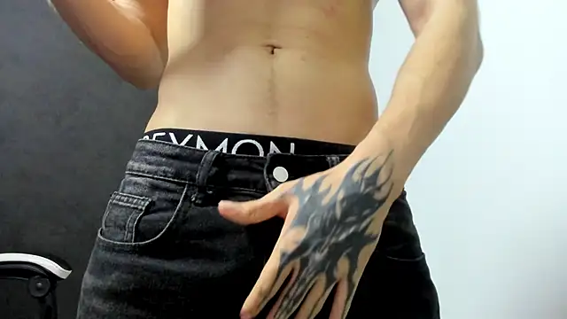 eren_jeager Adlı Modelin Canlı XXX Sohbeti