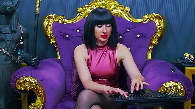 LaraMaeve's Live XXX Chat