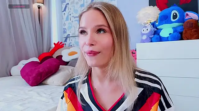 TaiteBayles' Live XXX Chat