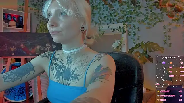 Chat XXX en directo de tattoo_art_baby