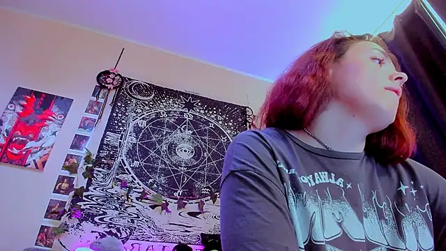XXX chat uživo modela FearlessDivaX