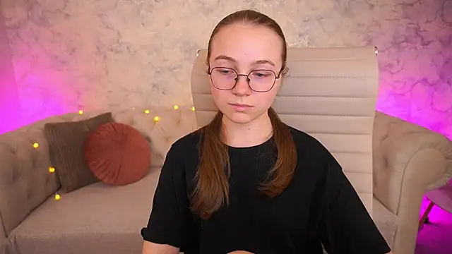 ArrinaWairr Live XXX Chat