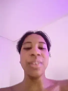 Chat +18 de Zaira_Rose_ ao vivo
