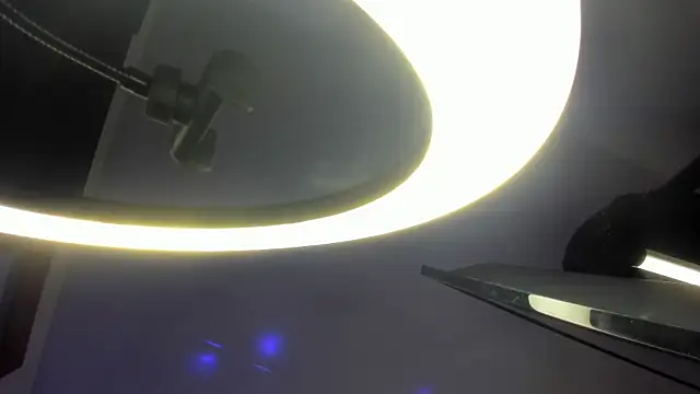 LittleeJaz – Naživo XXX chat