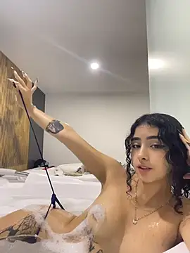 RosseMelody Adlı Modelin Canlı XXX Sohbeti
