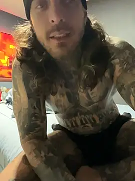 ThomasHells' Live XXX Chat
