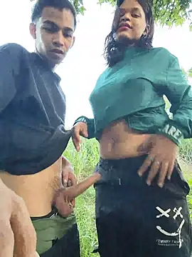 RoomExotic11 লাইভ XXX চ্যাট
