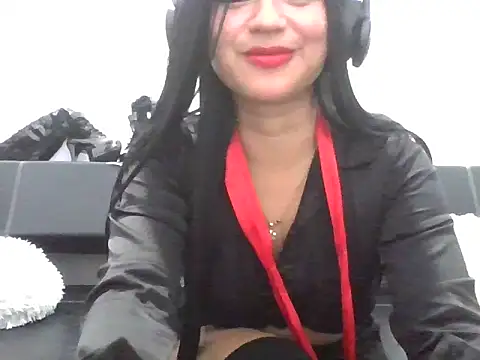 SAKURA_AKEMI Live XXX Chat