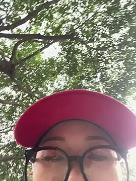 milkwine's Live XXX Chat