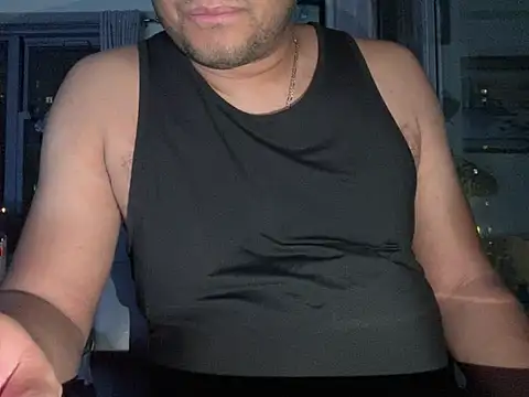 ThickDick_Daddy 现场XXX聊天