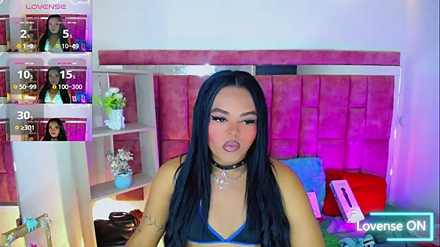 KayleighDreams_ live XXX chat