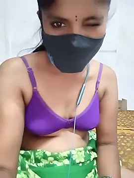 Chat XXX ao vivo de deepa-telugu143