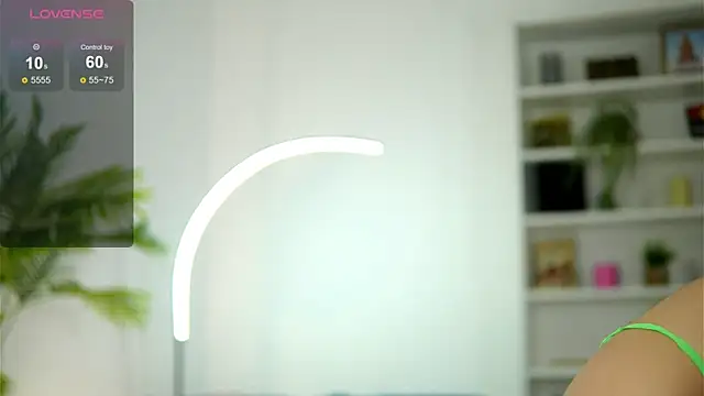 AmaraCross Chat XXX live