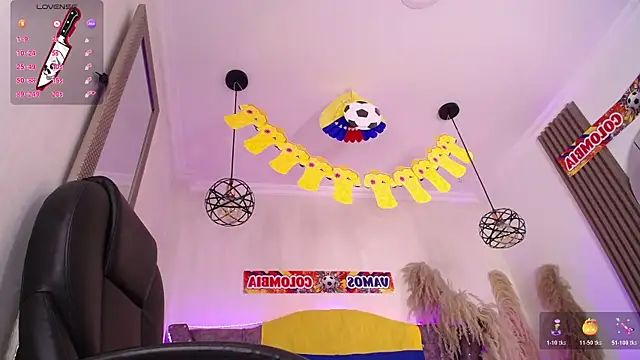 دردشة Amara_Davis1 الجنسية المباشرة