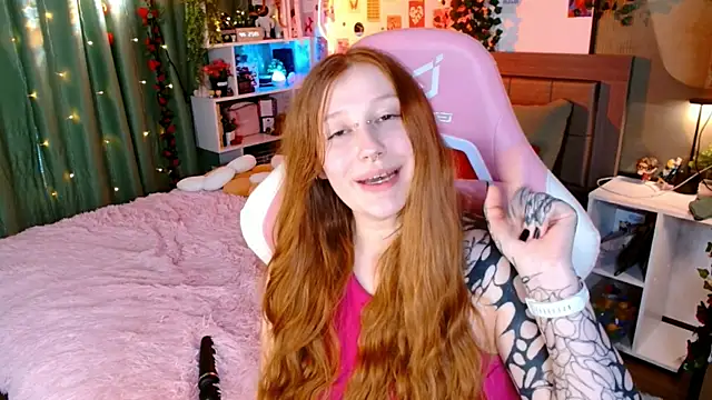 Ayla_Hicks 现场XXX聊天