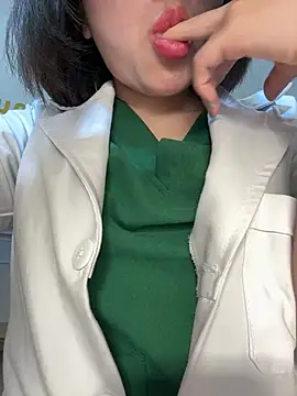 secretly_masturbating 网络视讯表演