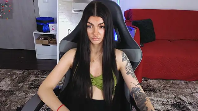 AnacondaOnn's Live XXX Chat