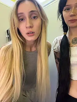 Chat XXX en directo de Pink_Kiss