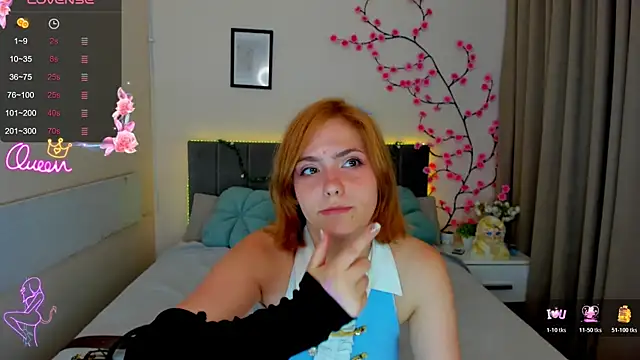 DellaRows live XXX chat