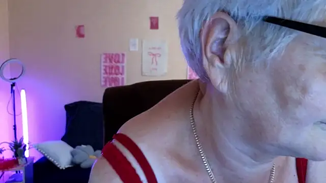 Sandra_Snowflake 现场XXX聊天